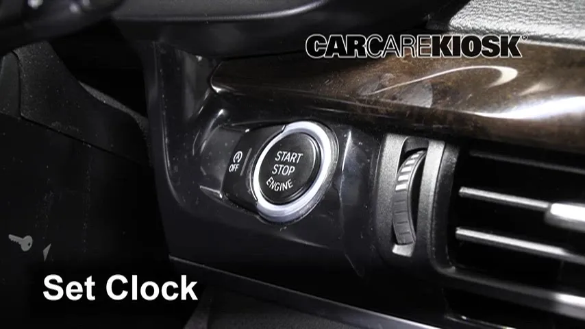 2016 BMW X5 xDrive35d 3.0L 6 Cyl. Turbo Diesel Horloge